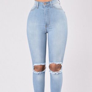 High waist denim distressed jeans